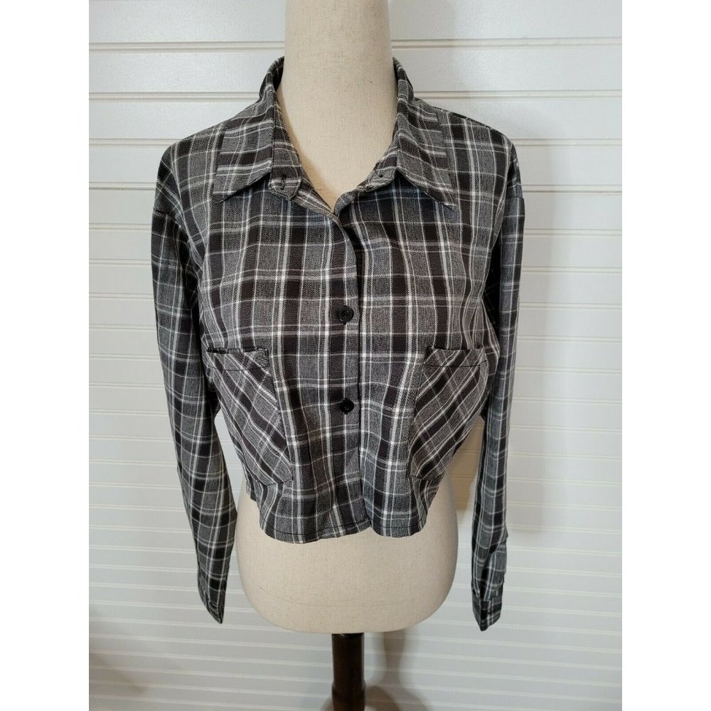 ROMWE Gray Plaid Crop Button Down Top Small
